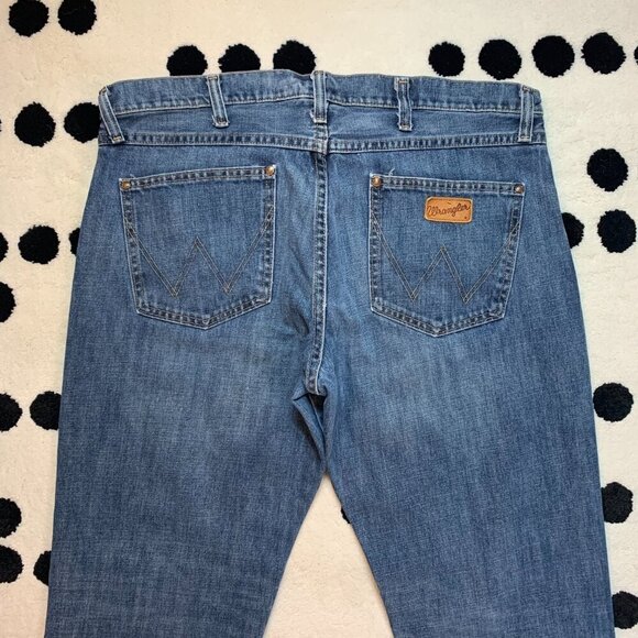 Wrangler Slim Boot Denim Jeans - Picture 5 of 13